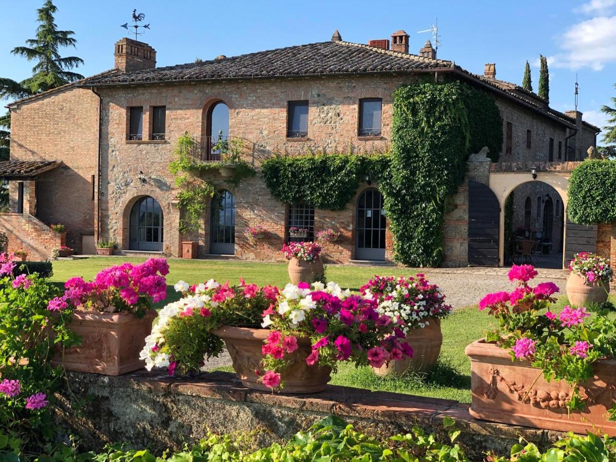 Agriturismo Macciangrosso Casale Piccolomini キウージ エクステリア 写真