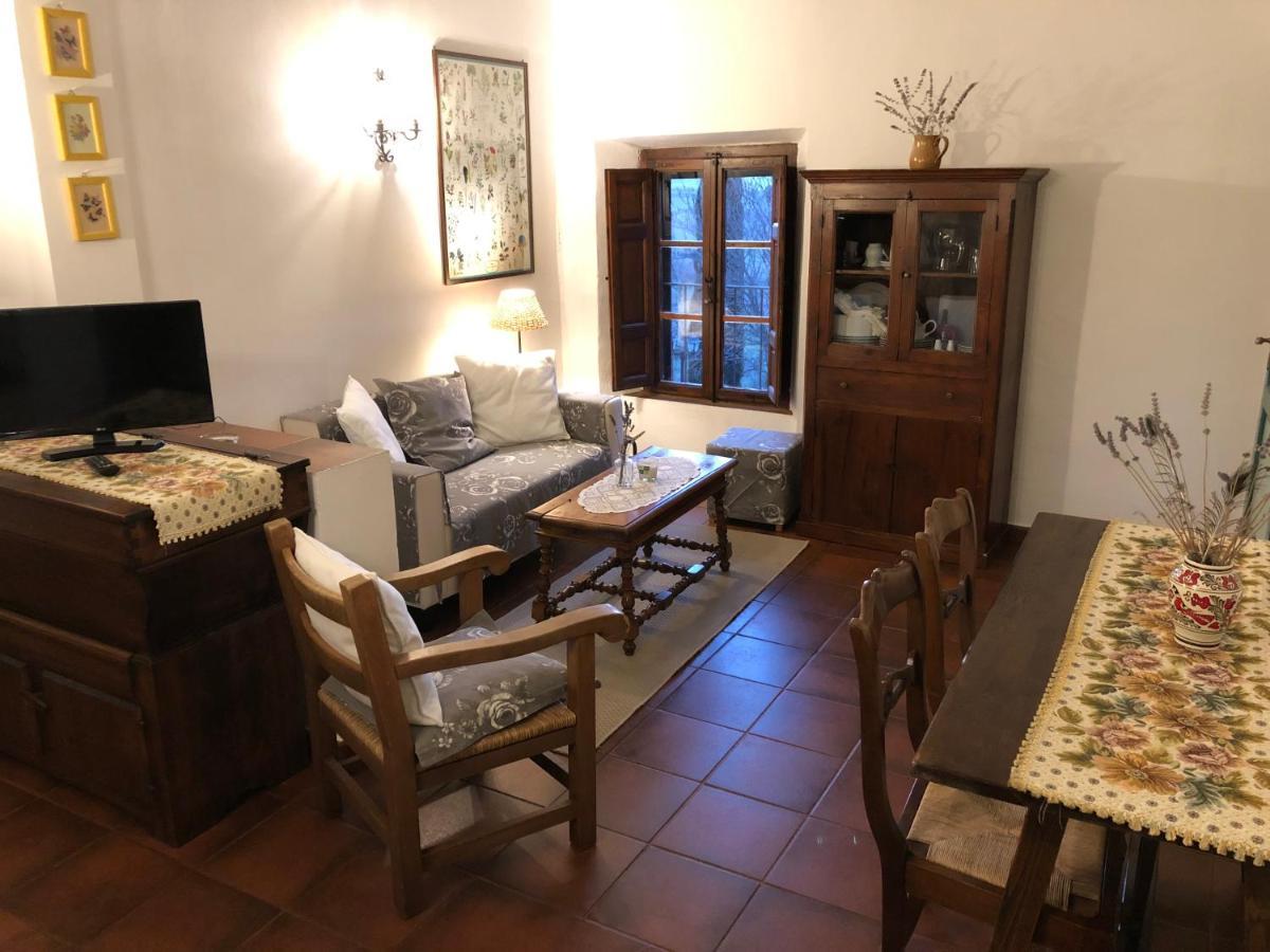 Agriturismo Macciangrosso Casale Piccolomini キウージ エクステリア 写真