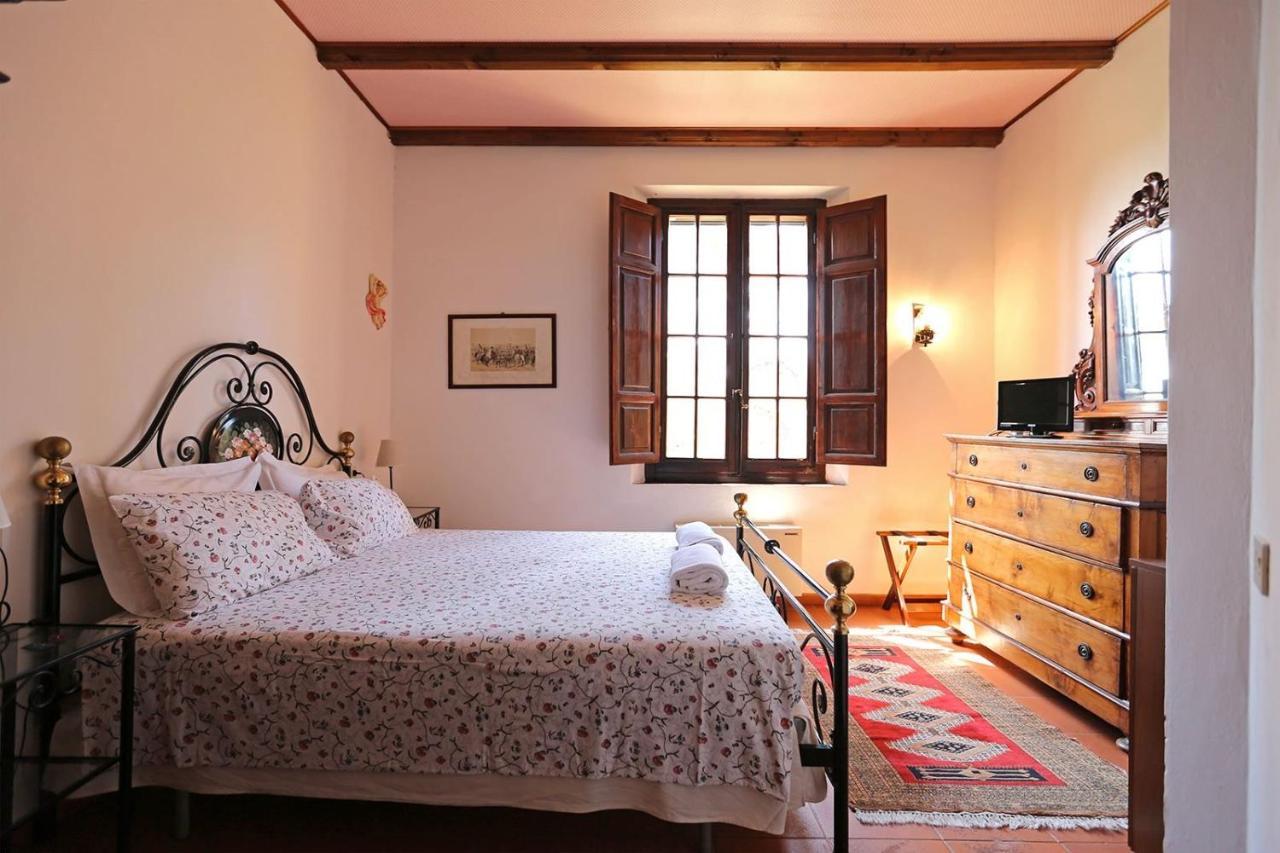 Agriturismo Macciangrosso Casale Piccolomini キウージ エクステリア 写真