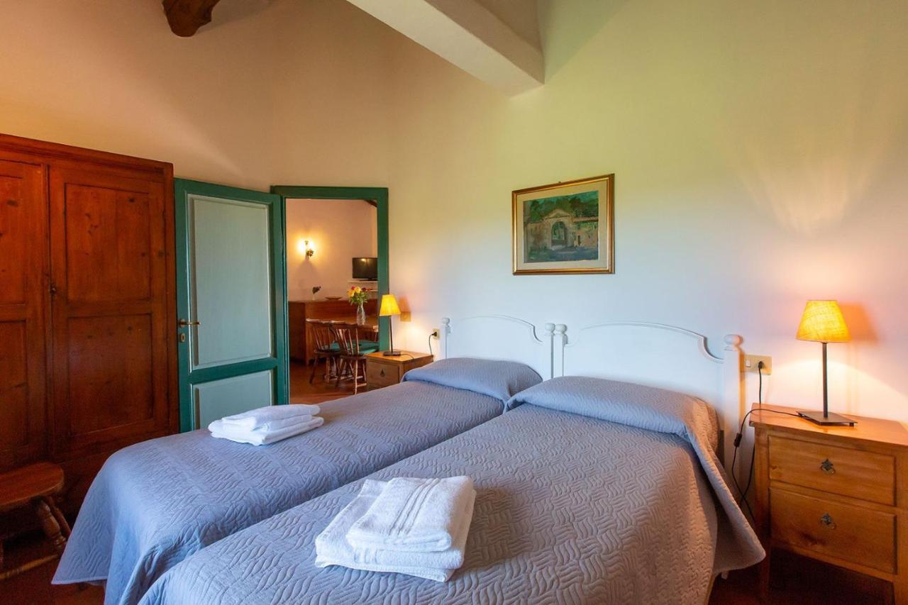 Agriturismo Macciangrosso Casale Piccolomini キウージ エクステリア 写真